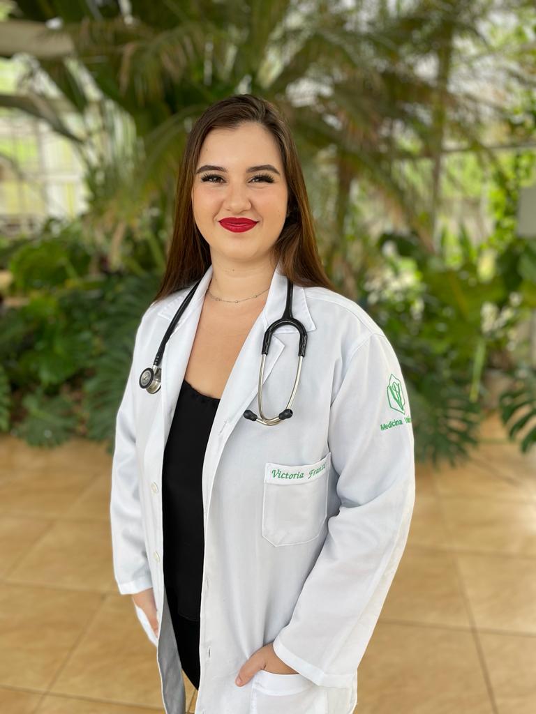 Dra. Victoria Franzi, Veterinário a Domicílio em Sorocaba