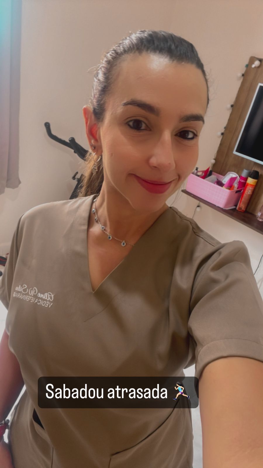 Dra. Aline Whitaker Silva, Dermatologia em São Paulo